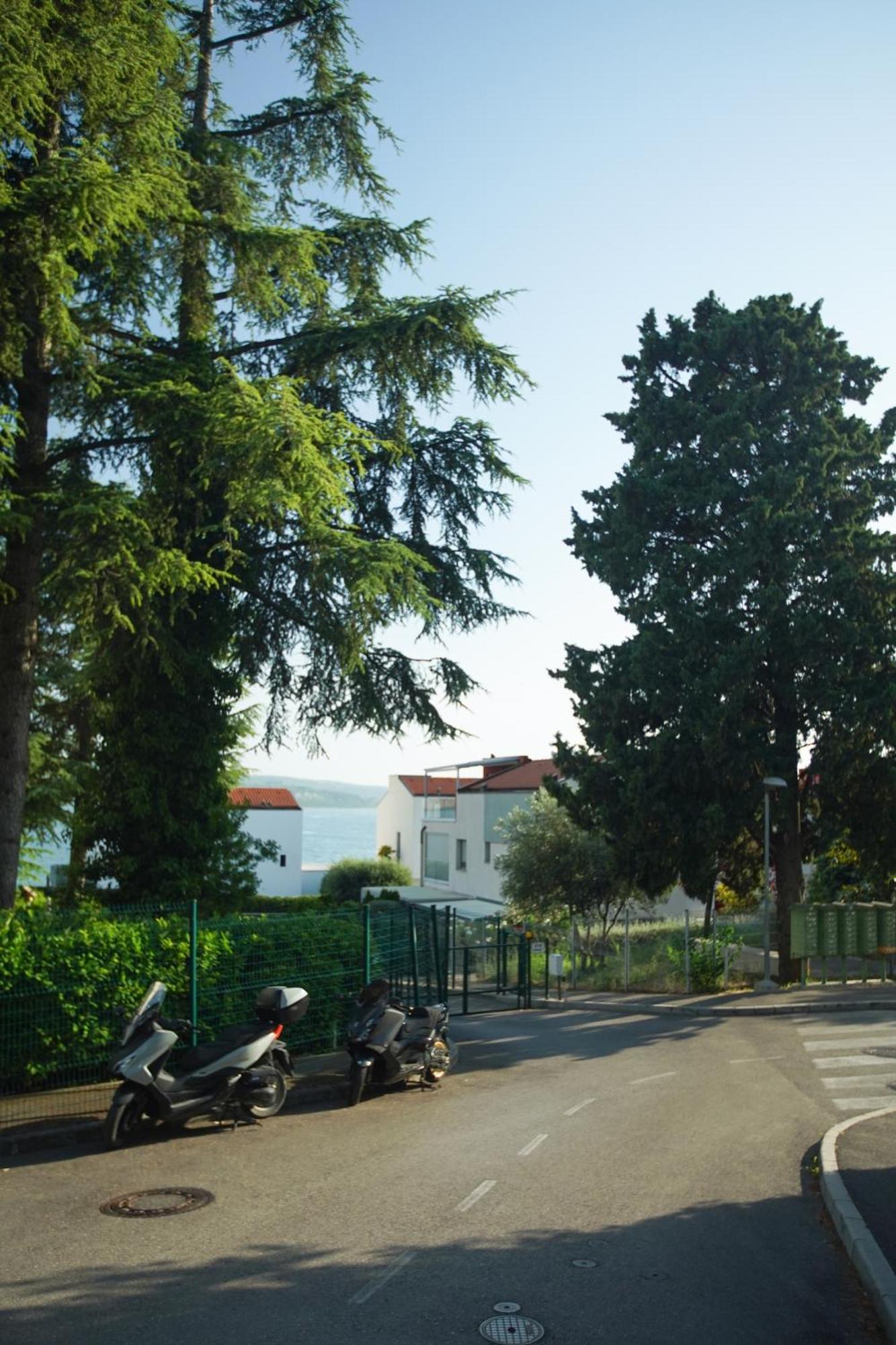Elly Apartamento Ankaran Exterior foto
